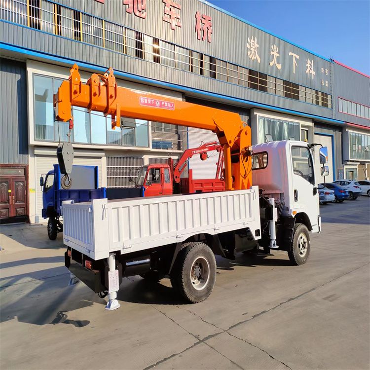 延边朝鲜族自治州三轮随车吊定制 农用改装机自备吊中瑞长期出售